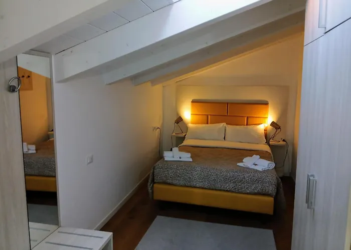 La Corte del Sant\'Orsola